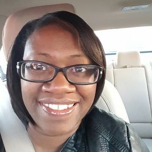 Meet your Posher, April